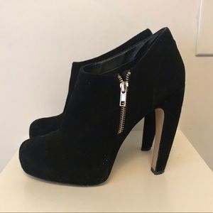 Dolce Vita Black Suede Heeled Booties 7.5